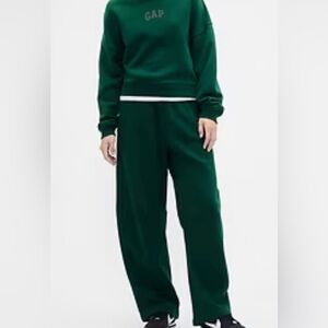 Gap Christmas Green Casual Comfy Barrel Sweatpants NWT S Loungewear